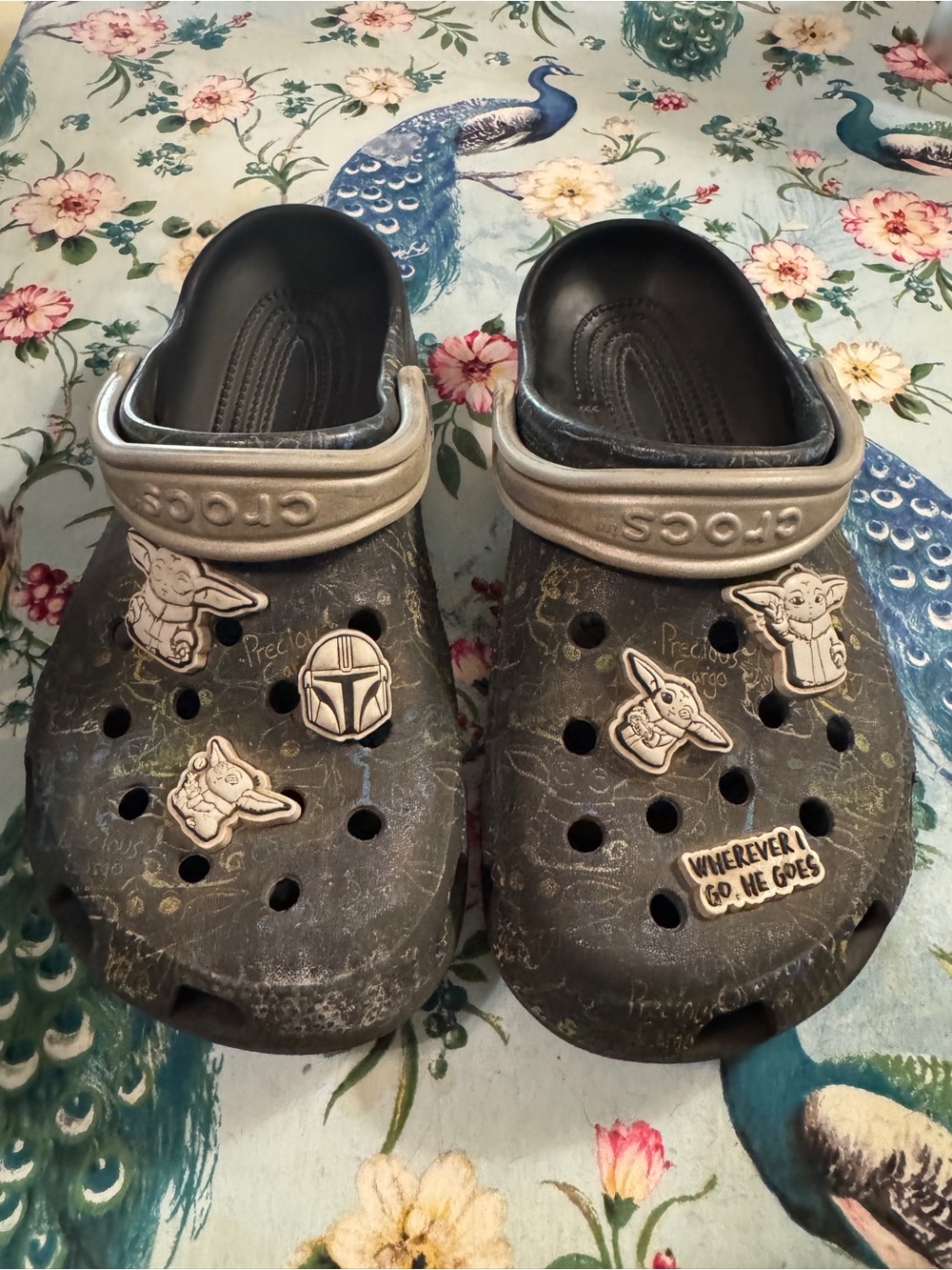 CROCS Kids Star Wars The Child Charm Clogs in Black and Silver